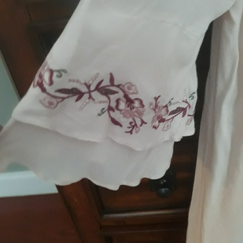 Dress - Picture 3 of 4
